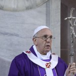 Papa Francesco: vivere la Quaresima per rinnovare la fede