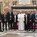 Papa Francesco ai giornalisti: non servire piatti piccanti