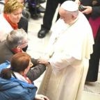 Papa Francesco: ogni vita è sacra