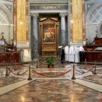 Capitolo di San Pietro - coerente con atteggiamento durante quarantena e lungimirante - ha sospeso le funzioni capitolari in Basilica