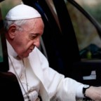 Becciu: «Trattato come un pedofilo, Papa Francesco mi ha già condannato». “Il Sismografo”, non accusabile di anti bergoglismo: «Non si può andare avanti così»