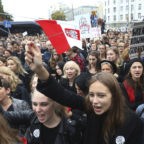 Negli ambienti "liberal" polacchi si lavora - con "la piazza e l'estero" - per creare conflitti sociali e dare un’immagine negativa della Polonia al mondo