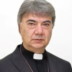 Il Papa ha nominato il calabrese Mons. Domenico Battaglia nuovo Arcivescovo metropolita di Napoli. Subentra al Cardinale Crescenzio Sepe