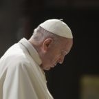 Numeri ufficiali Covid-19 del 1° maggio 2021. Papa Francesco ha aperto la maratona di preghiera di maggio per invocare la fine della pandemia