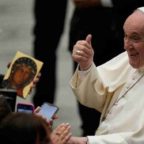 Bergoglio ha messo a nudo la totale rottura della sua comunicazione