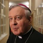 Una notifica al Papa in riferimento alle accuse di molestie sessuali sui seminaristi da parte del defunto Arcivescovo di Poznań