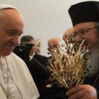 Grecia: l’esarca apostolico invita a gioire per la visita del papa