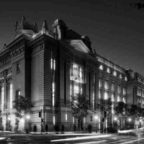 La decennale iacovella tra lo IOR e il fondo Futura-Kappa sull’investimento nel palazzo della Borsa Budapest ha sollevato paragoni con l’affare della Segreteria di Stato con il palazzo Harrods a Londra