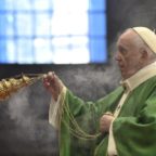 Papa Francesco: la Parola di Dio rigenera