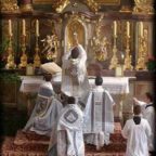 Le ragioni del tentativo di annientamento della liturgia tradizionale e dalle periferie di Traditionis custodes, una supplica ai vescovi di essere generosi e buoni pastori di tutti