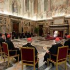 Papa Francesco alla Congregazione delle Chiese orientali: la guerra è inutile strage