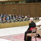 Papa Francesco: la Comunione dei santi fa sentire Chiesa