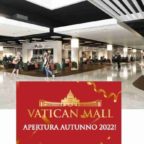 Un “Vatican Mall”, che è un centro commerciale di lusso con i cagnolini robot, ma non è in Vaticano