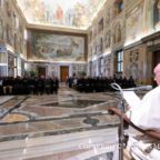 Papa Francesco agli Oblati: non dimenticate i poveri