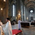 Papa Francesco ai giovani astigiani: non conformatevi
