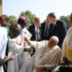 Papa Francesco invita alla docilità per il popolo