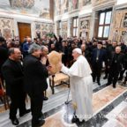 Papa Francesco invita i seminaristi a non perdere il senso sacerdotale