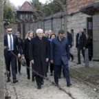 Il presidente Mattarella invita a non dimenticare gli olocausti