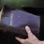 Nello Utah la Bibbia bandita dalle scuole: “Volgare e violenta”