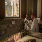 A La Verna esposte le reliquie di San Giovanni Paolo II, il primo Papa che salì sul luogo delle Stimmate di San Francesco