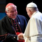 Da Marsiglia papa Francesco lancia un appello per teologia mediterranea