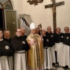 Il cardinale Prevost spiega il senso del Sinodo a Tolentino