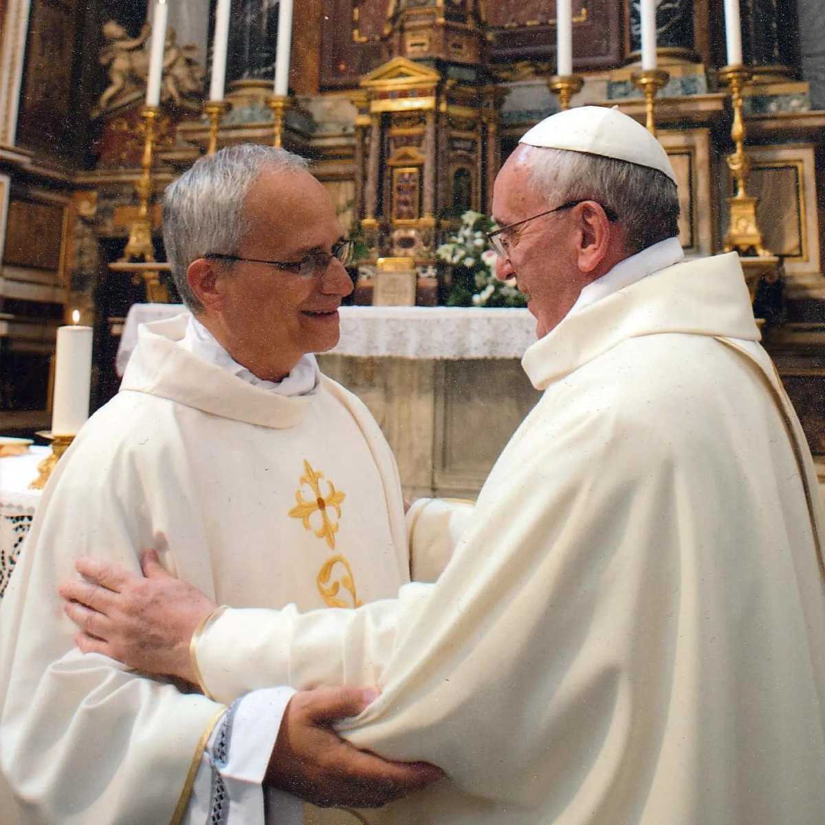 Cardinale Prevost e Papa Francesco